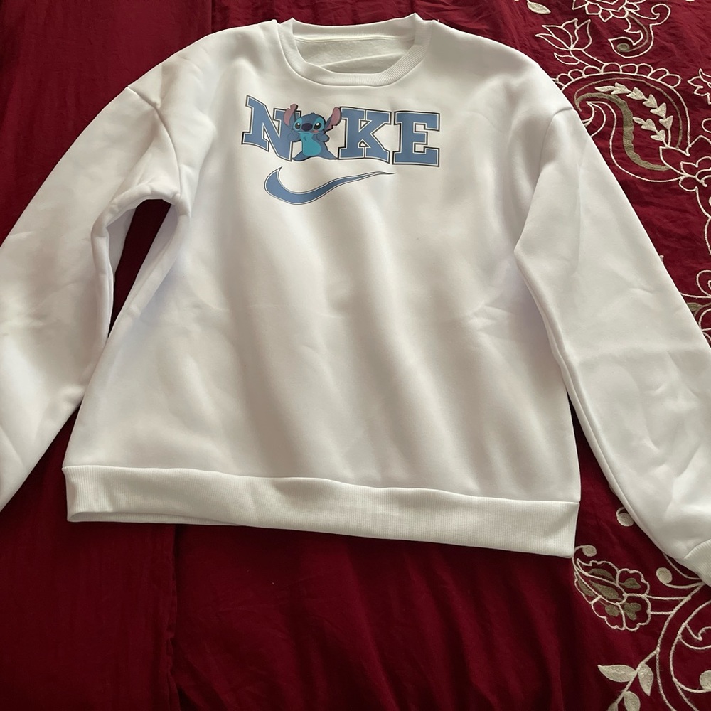 Stitch white sweatshirt New